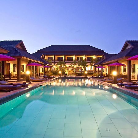 Rose Bay Resort Pattaya Ngoại thất bức ảnh