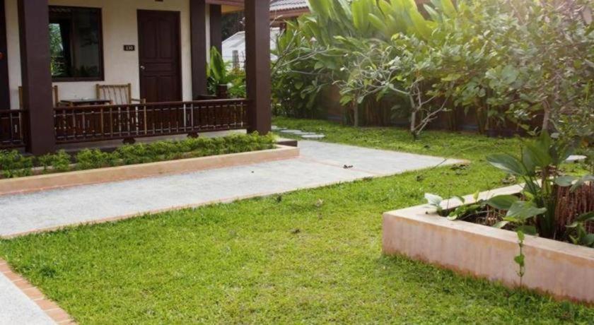 Rose Bay Resort Pattaya Ngoại thất bức ảnh
