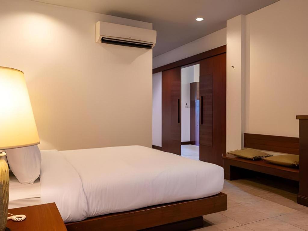 Rose Bay Resort Pattaya Ngoại thất bức ảnh