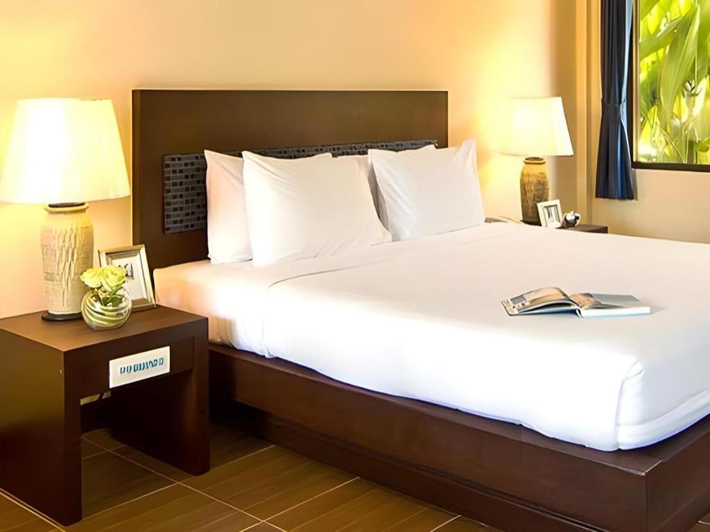 Rose Bay Resort Pattaya Ngoại thất bức ảnh