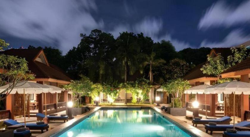 Rose Bay Resort Pattaya Ngoại thất bức ảnh
