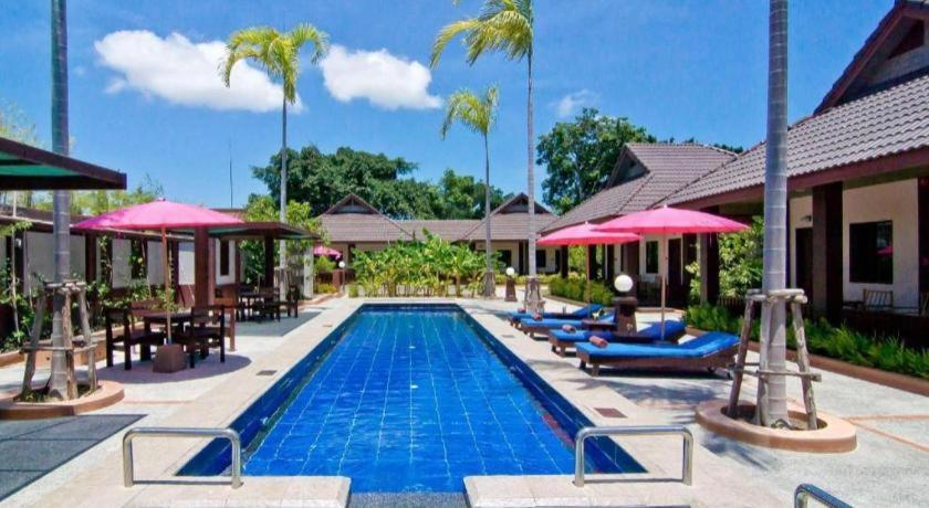 Rose Bay Resort Pattaya Ngoại thất bức ảnh