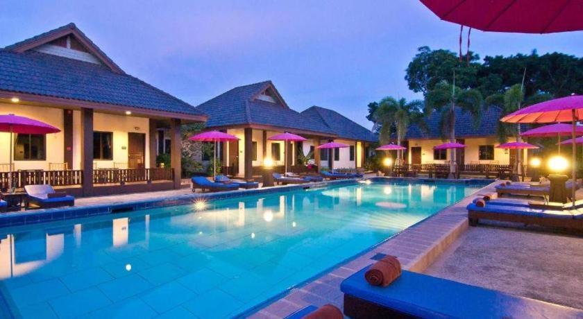 Rose Bay Resort Pattaya Ngoại thất bức ảnh